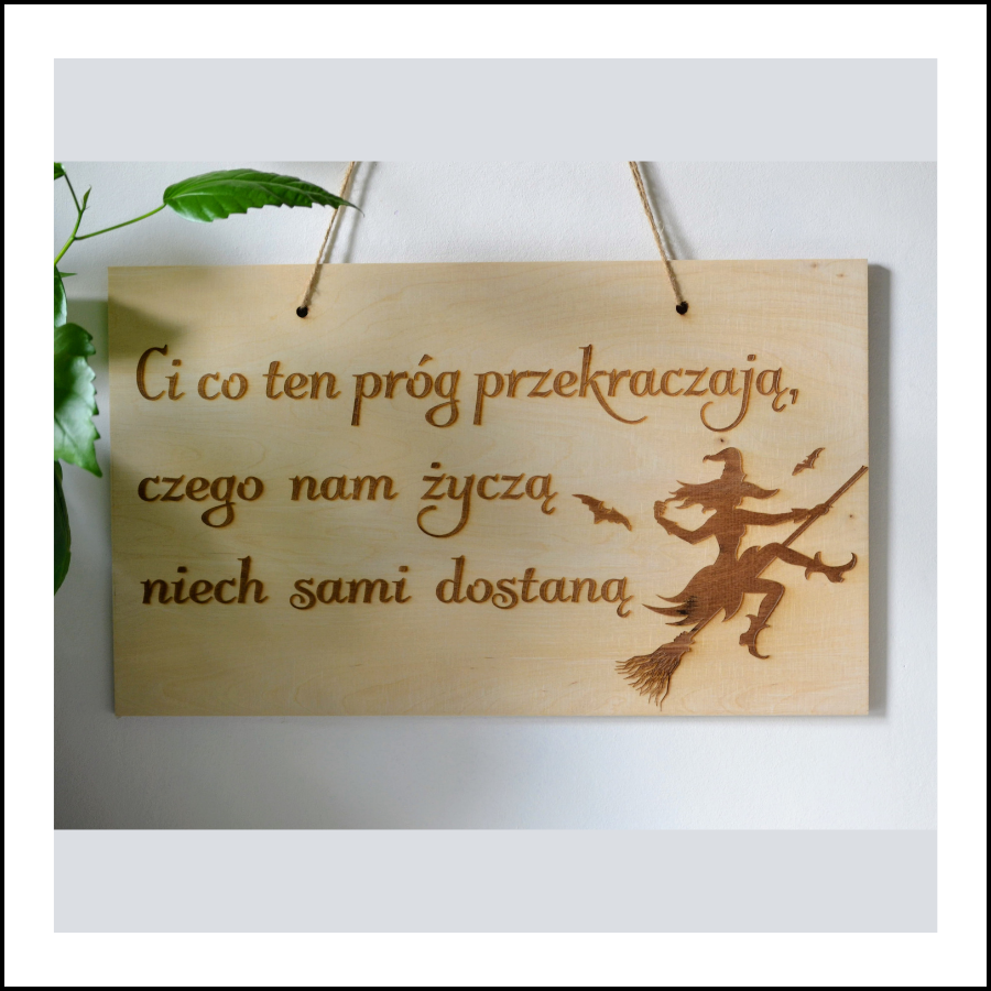 Drewniana tabliczka z grawerem